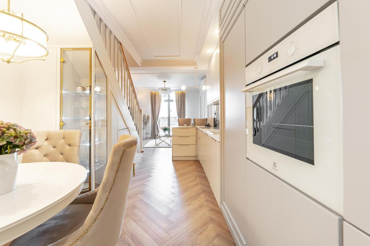 Gold Apartment Шчечинек Екстериор снимка