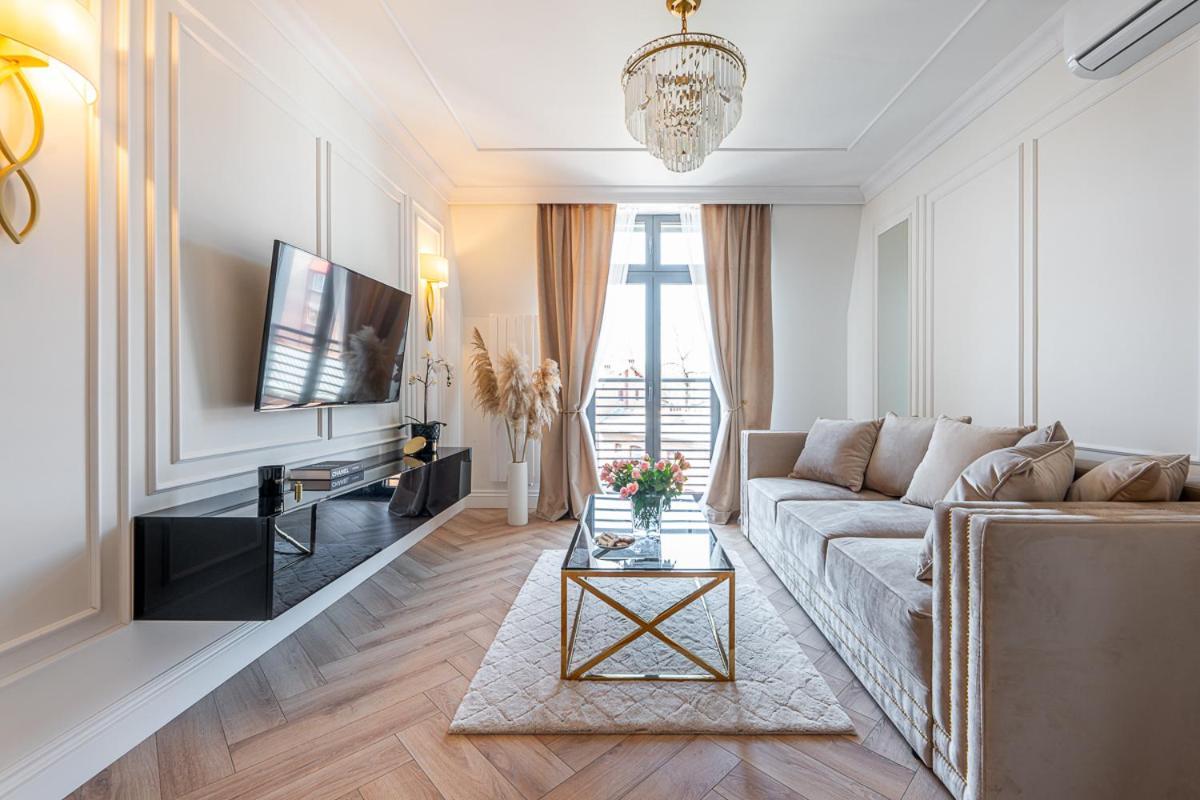 Gold Apartment Шчечинек Екстериор снимка